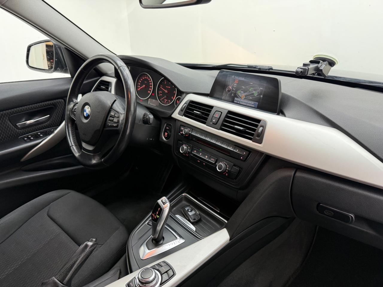 Bmw 318 318d Touring Luxury