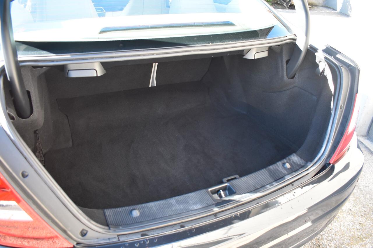 Mercedes-benz C 220 CDI Coupé 170cv Avantgarde