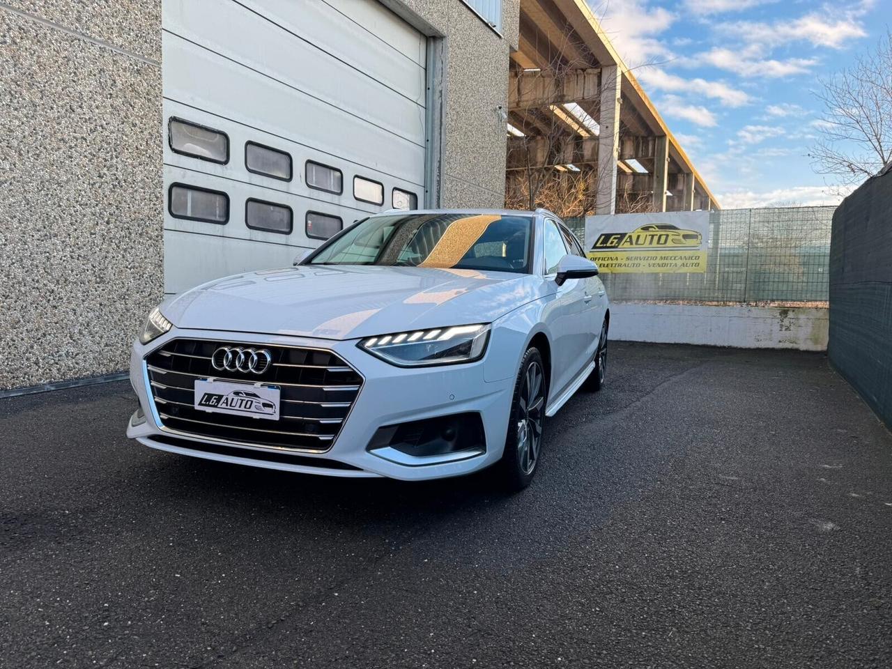 Audi A4 Avant 35 TDI/163 CV S tronic Business Advanced