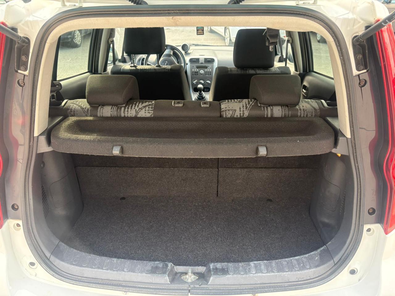 Opel Agila 1.2 16V 94CV Enjoy