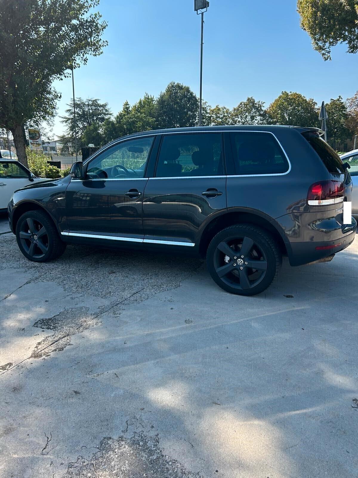 Volkswagen Touareg 3.0/240CV V6 TDI DPF tip.