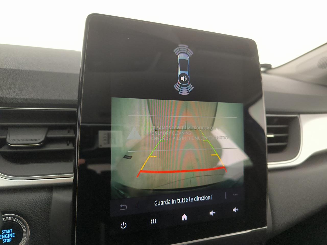 Renault Captur 1.6 e-tech hybrid techno fast track 145cv auto