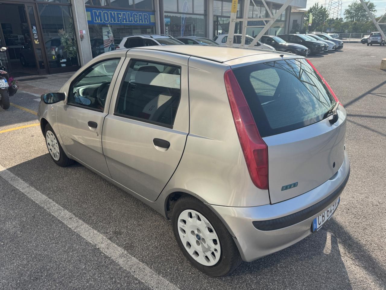Fiat Punto 1.2i cat 5 porte ELX 2002