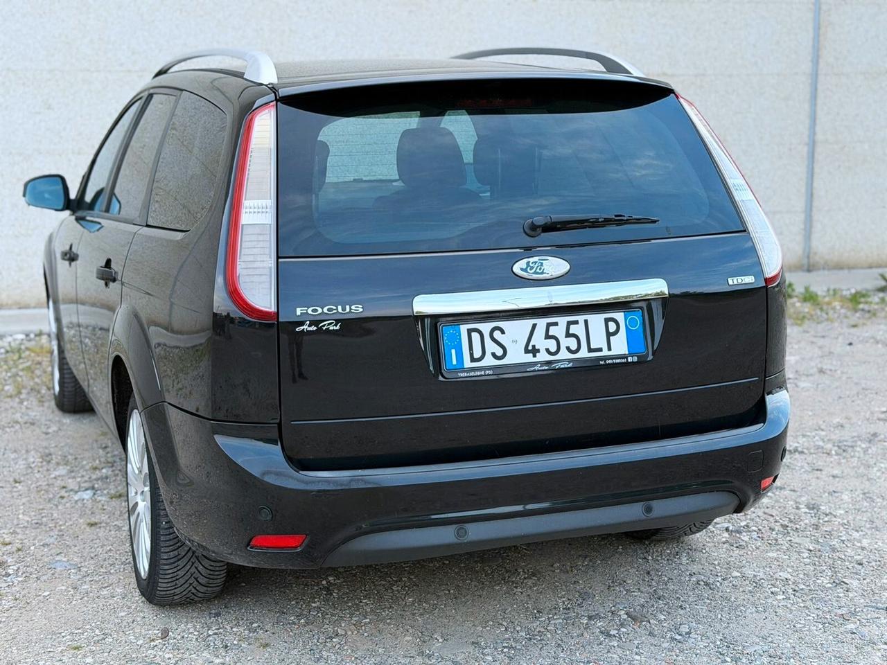 FORD FOCUS 2.0 TITANIUM CAMBIO AUTOMATICO