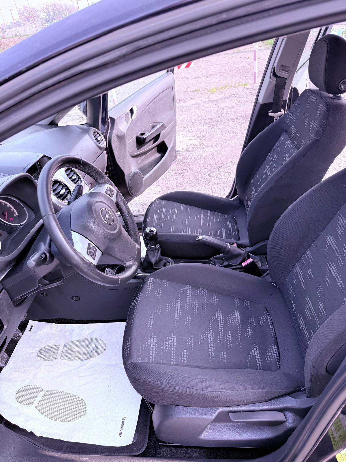 Opel Corsa 1.2 85CV 5 porte GPL-Ok neopatentati