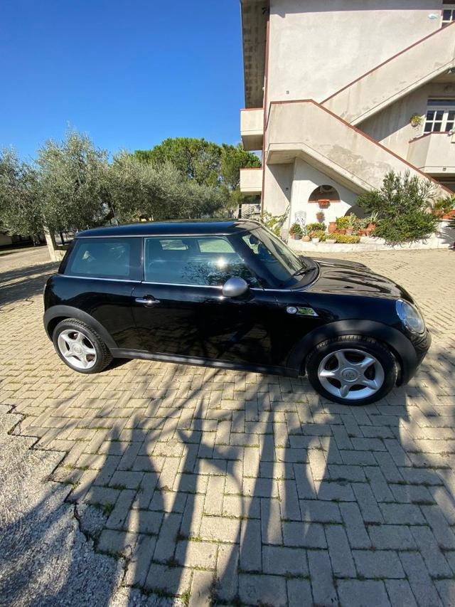 MINI One 1.4 16V Ray 75cv - OK NEOPATENTATI