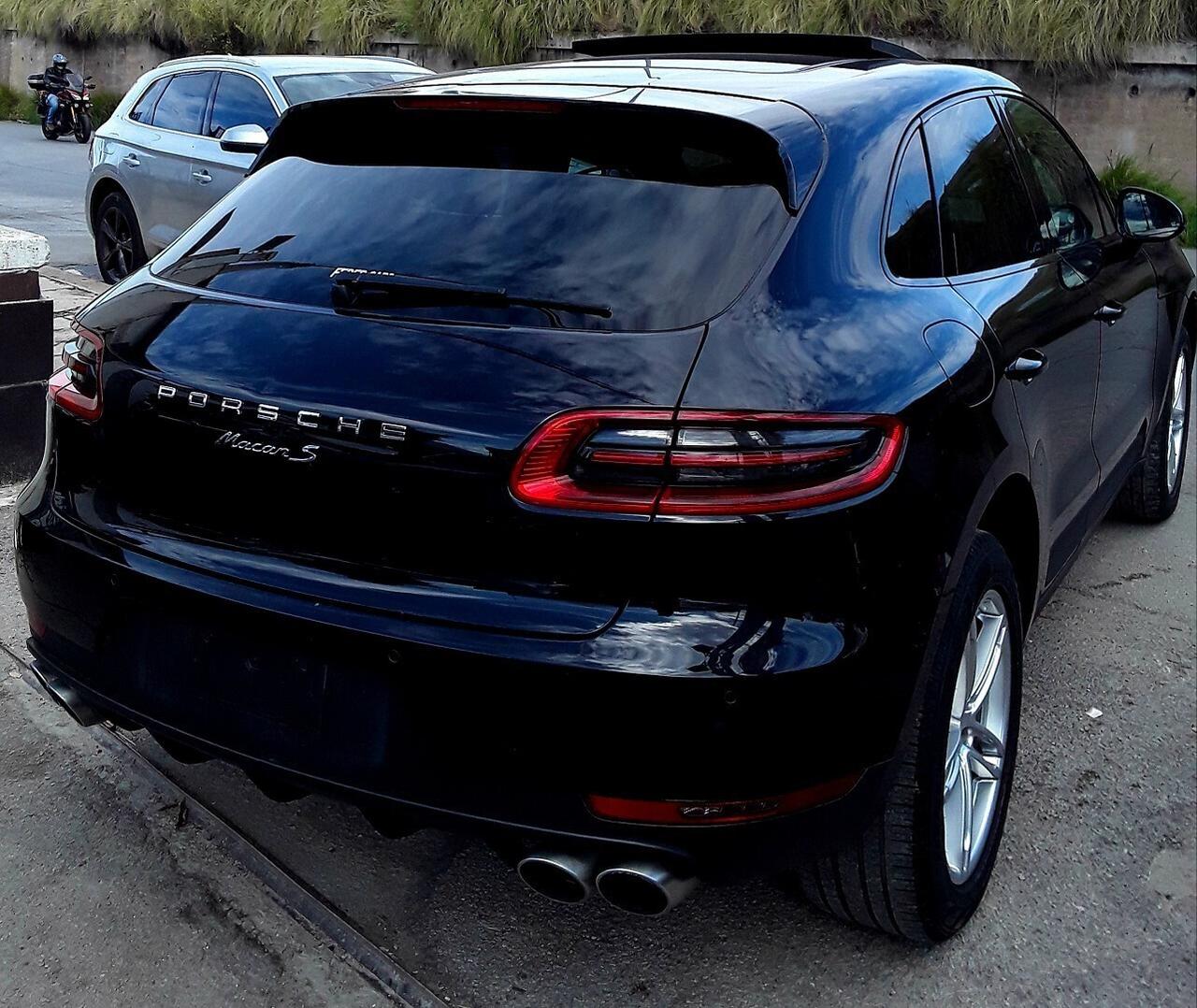 PORSCHE MACAN S BLACK EDITION