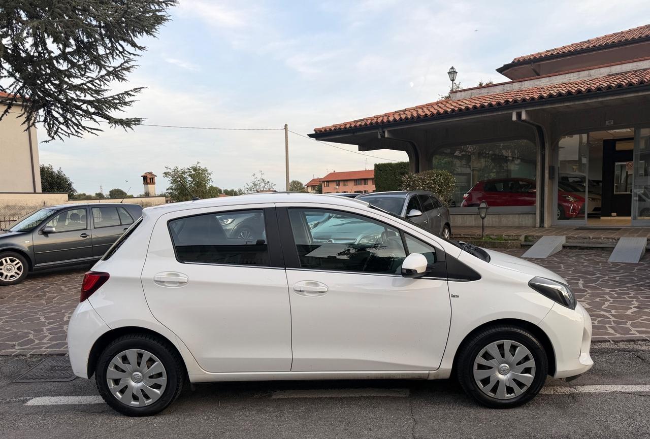 Toyota Yaris 1.0 5 porte