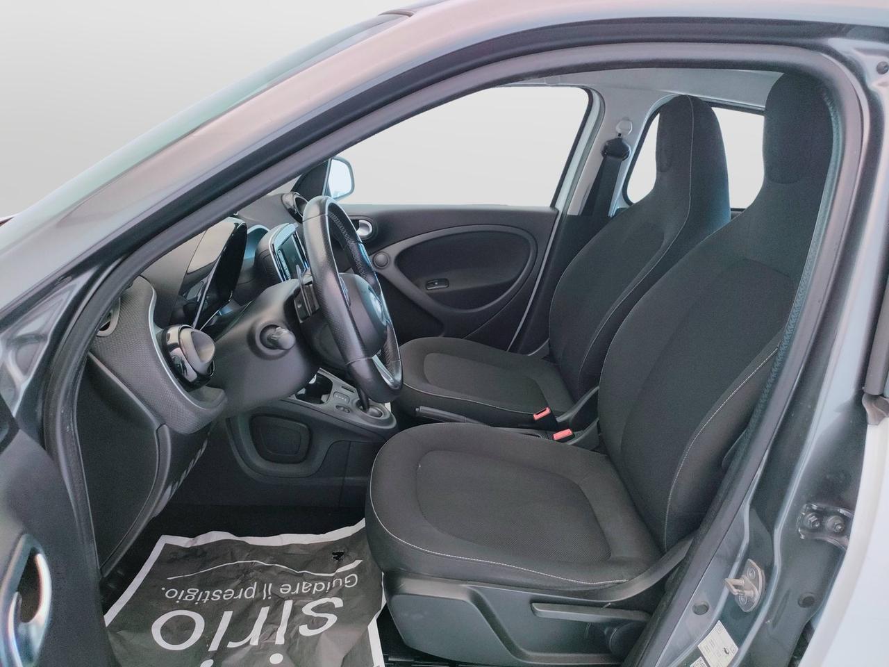 SMART Forfour II 2015 - Forfour 1.0 Passion 71cv twinamic my18