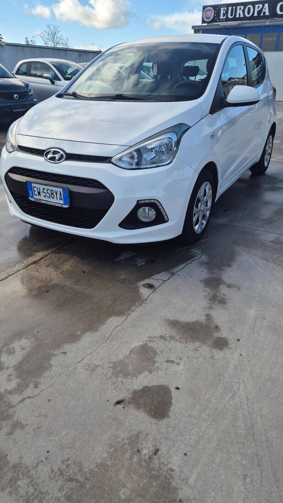 Hyundai i10