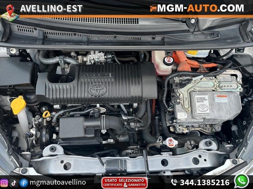Toyota Yaris 1.5 Hybrid 5 porte Business