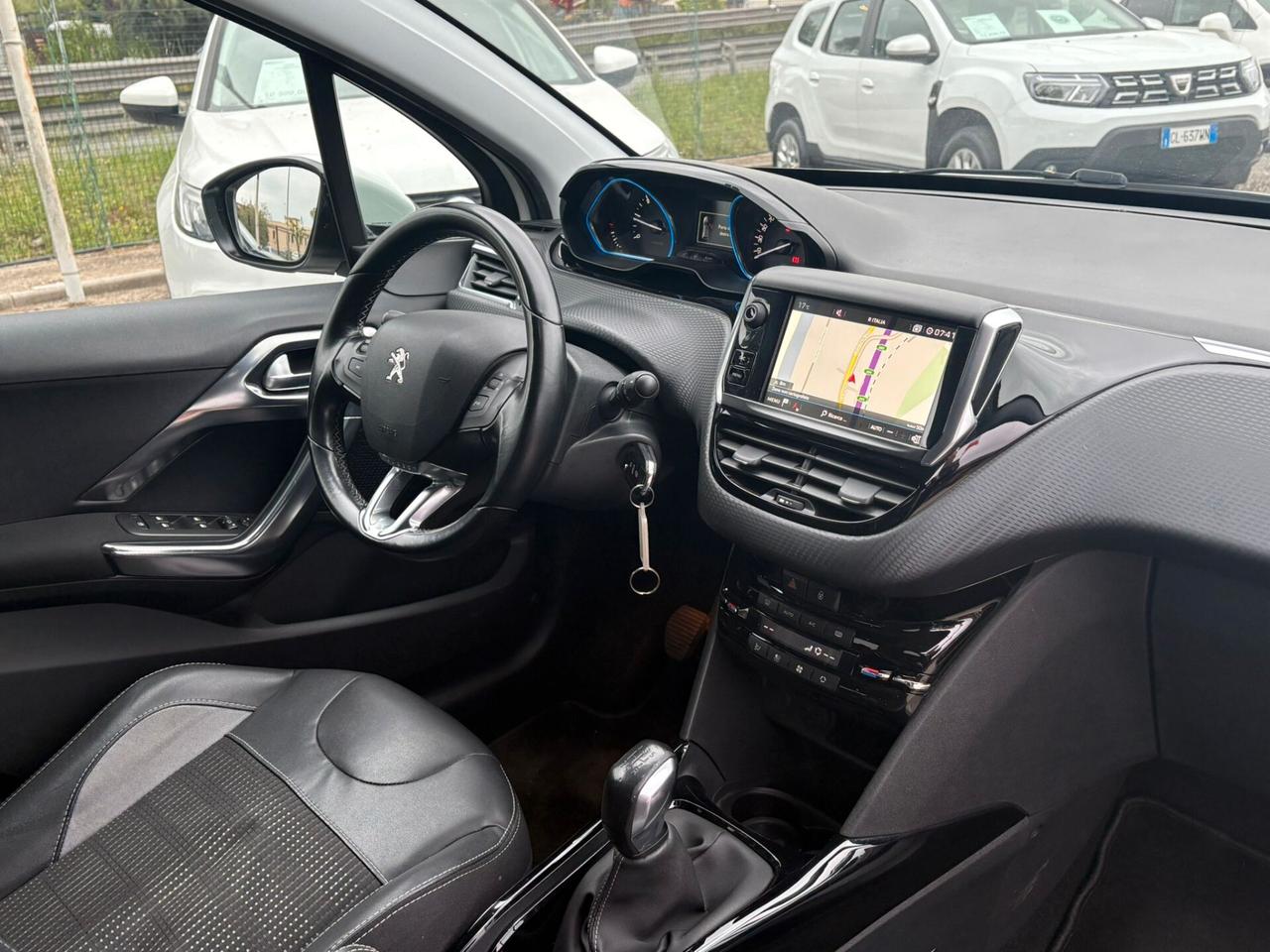 Peugeot 2008 BlueHDi 100 S&S Allure
