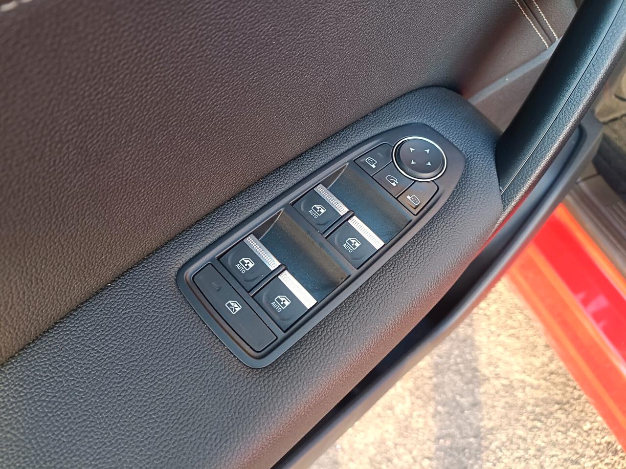 Renault Captur Full Hybrid 145 CV Techno