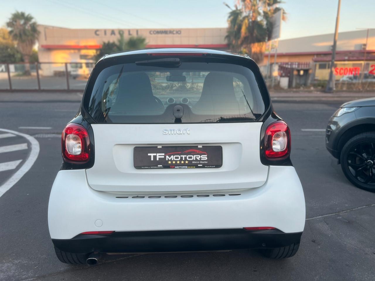 Smart fortwo 453 PASSION SOLO 97.000KM 2015