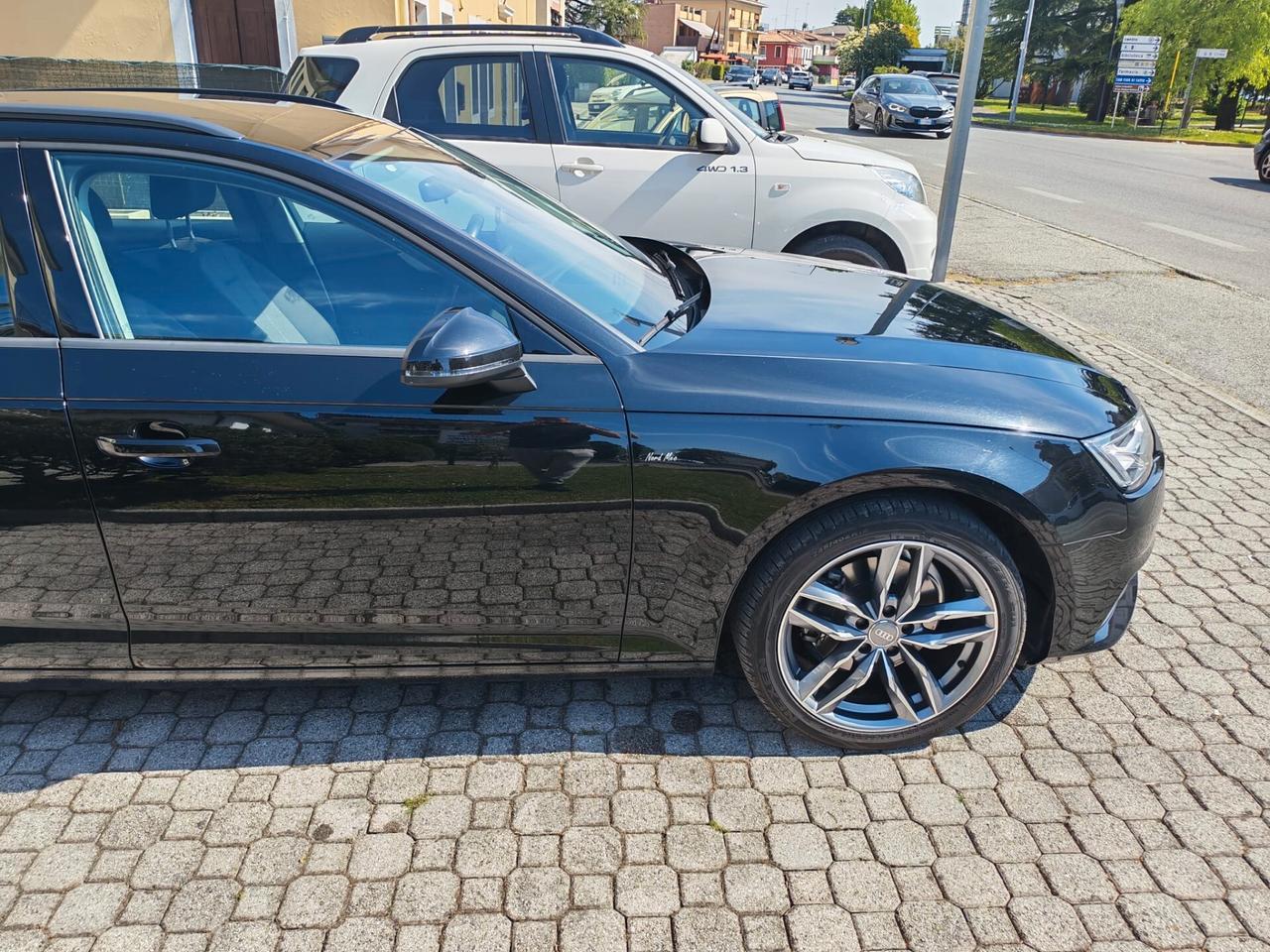 Audi A4 Avant 35 TDI S tronic Business Sport