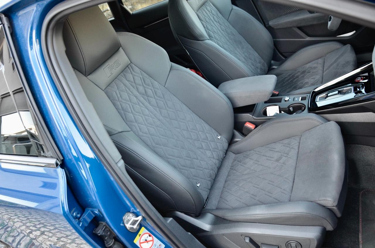 AUDI RS3 SPORTBACK 2.5 TFSI QUATTRO 400cv S-TRONIC, PARI AL NUOVO, UFF ITALIANA, UNICOPROPRIETARIO, GARANZIA AUDI 1/2030, TETTO, MATRIX, SCARICO, PERMUTE