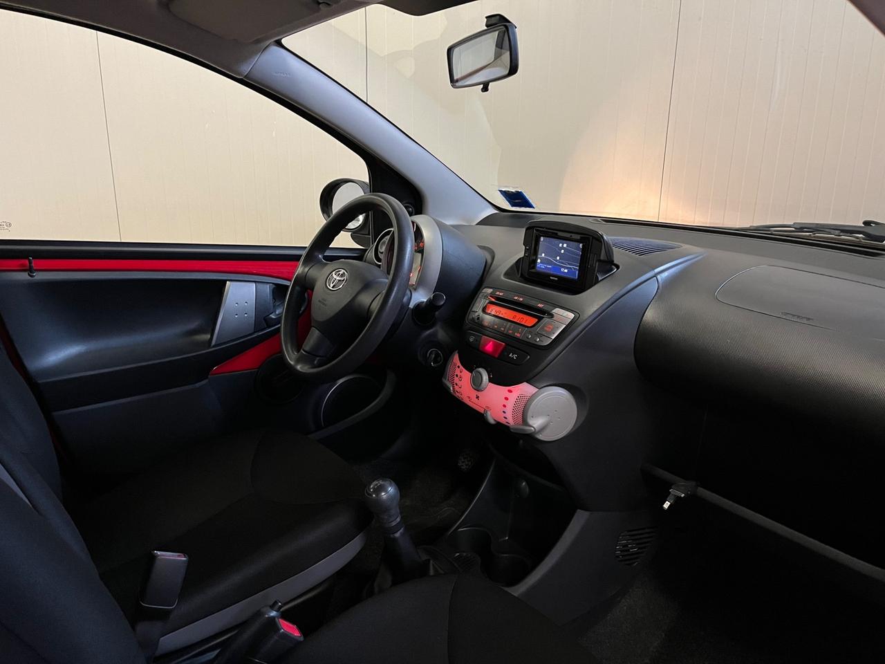 Toyota Aygo 1.0 12V VVT-i 5 porte Active Connect