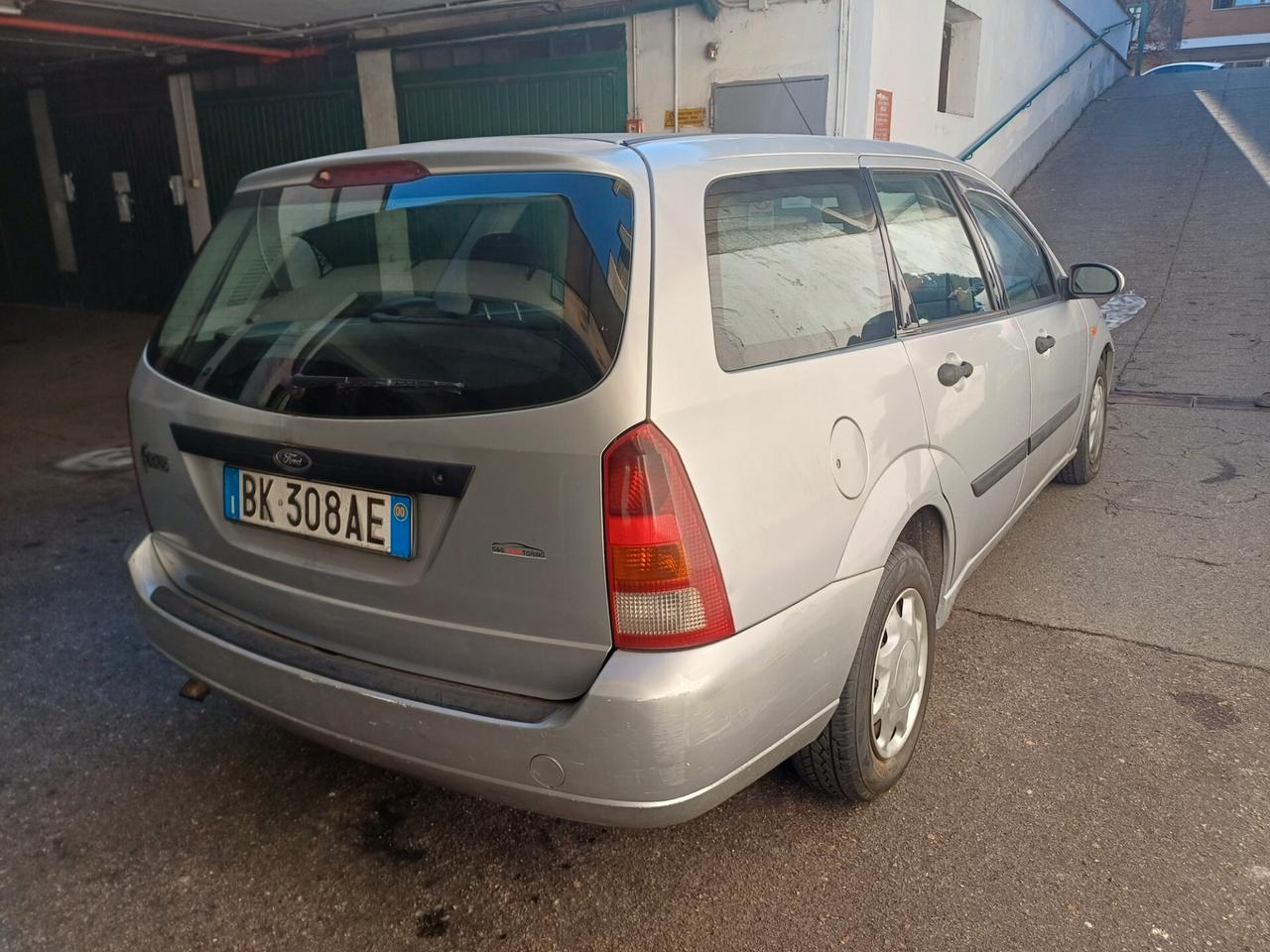 Ford Focus 1.8 TDDi cat SW Zetec