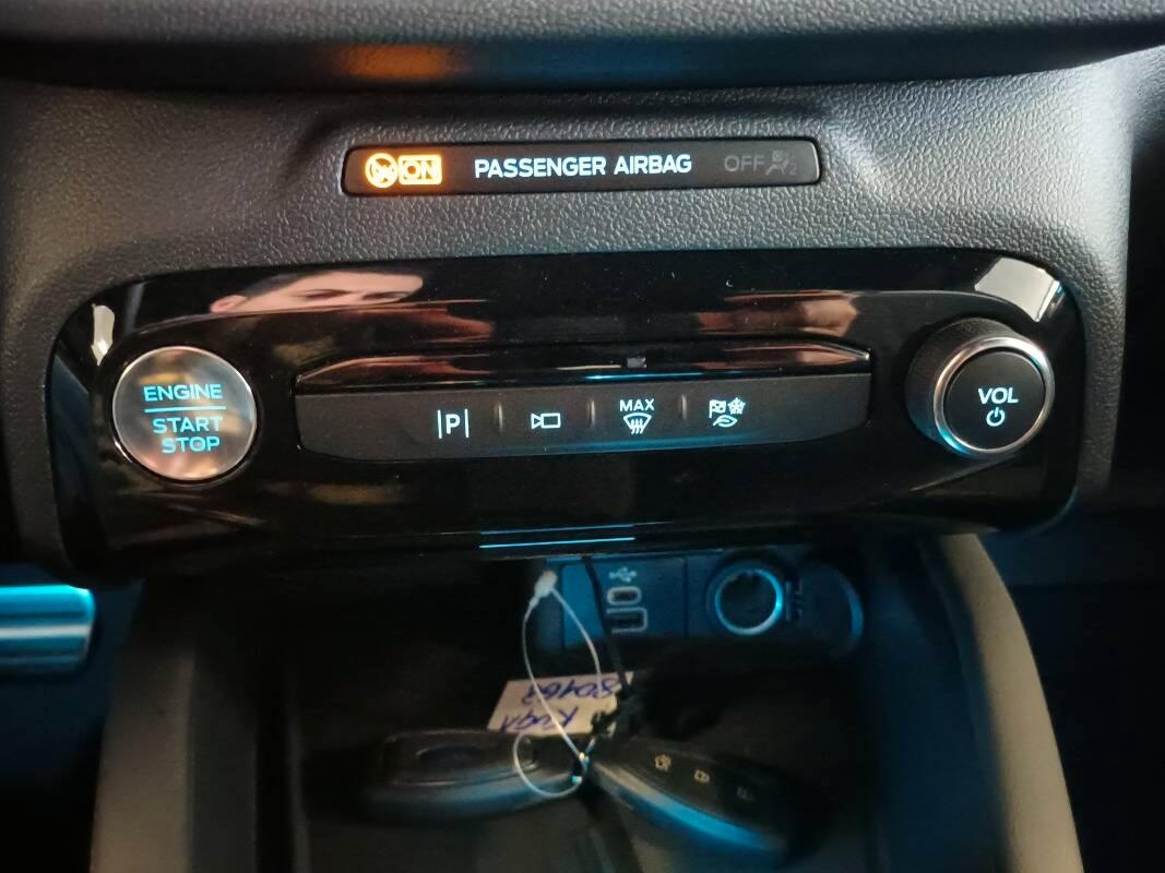 Ford Kuga 2.5 full hybrid ST-LineX 180cv-TOP DI GAMMA