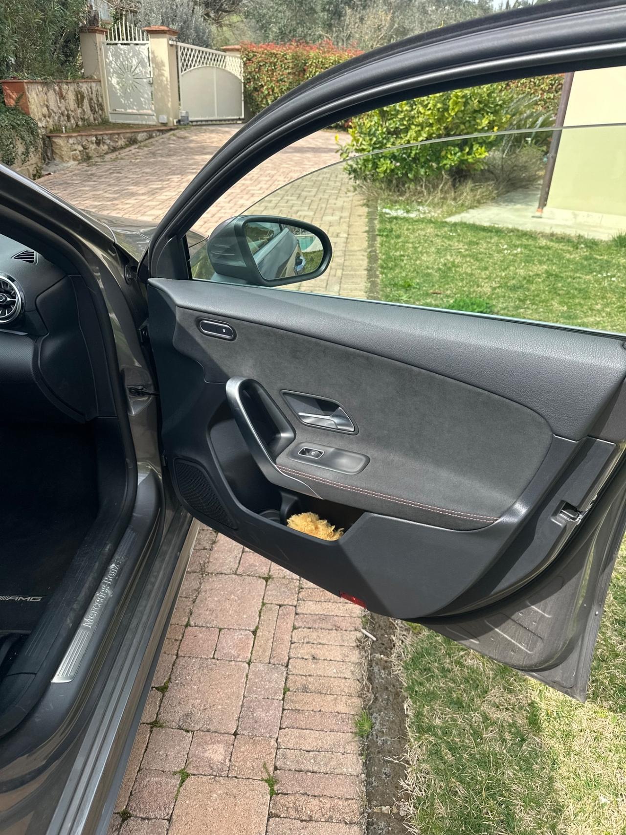 Mercedes-benz A 250 e hybrid EQ AMG Line Advanced Plus