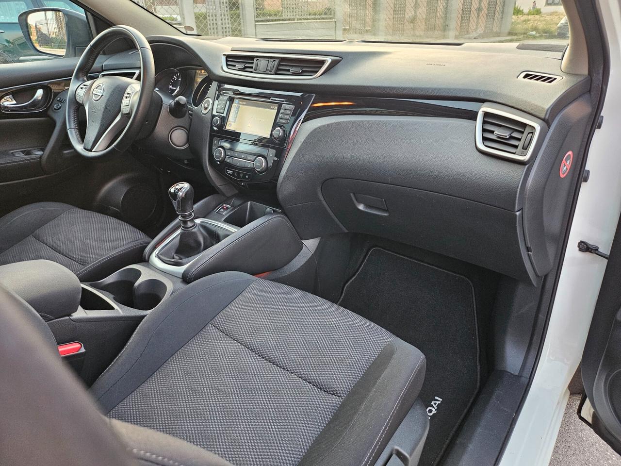 Nissan Qashqai 1.6 dCi N-Connecta