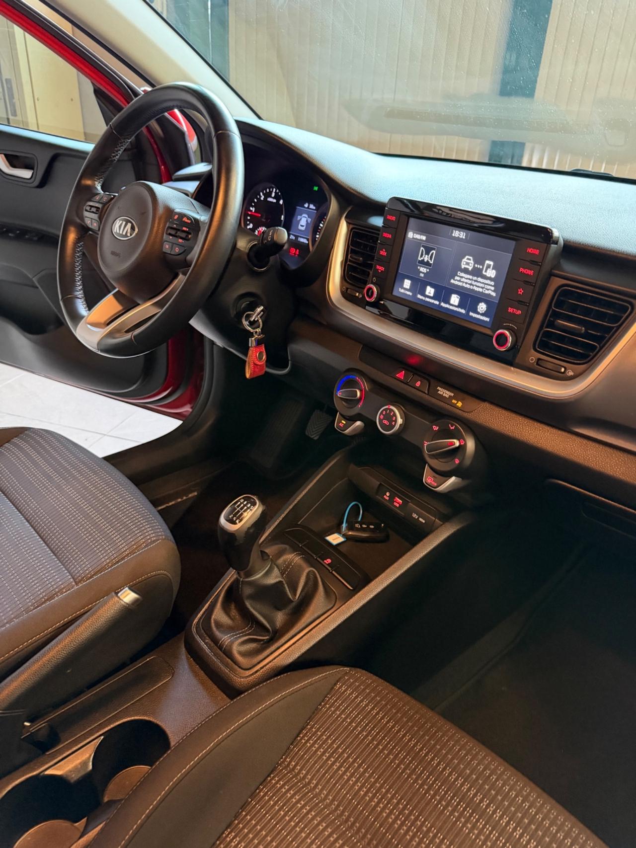 Kia STONIC 1.6 CRDI 5P KMCERT NEOPAT GARANZ