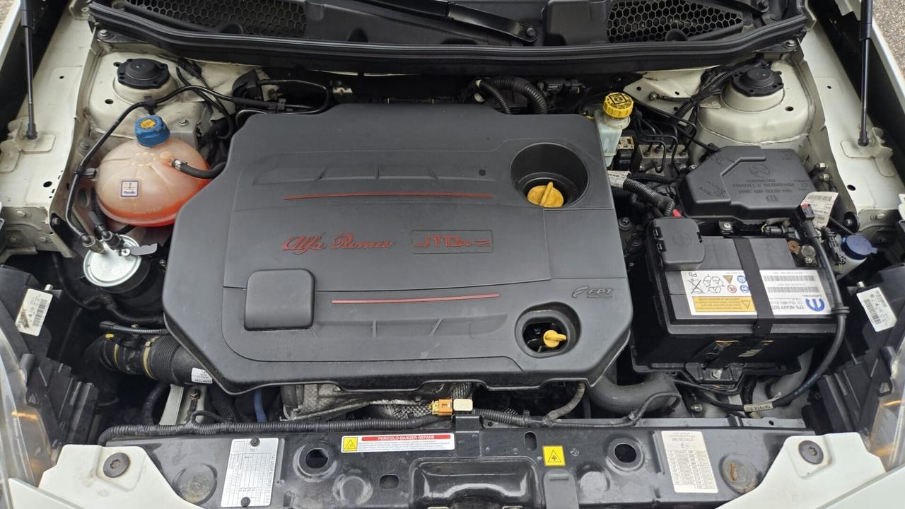 Alfa Romeo Giulietta 1.6 JTDm-2 105 CV Exclusive