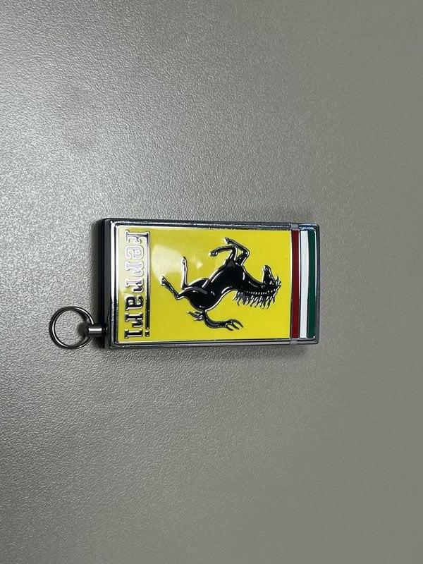 Ferrari 296 GTS GTS 830 CV