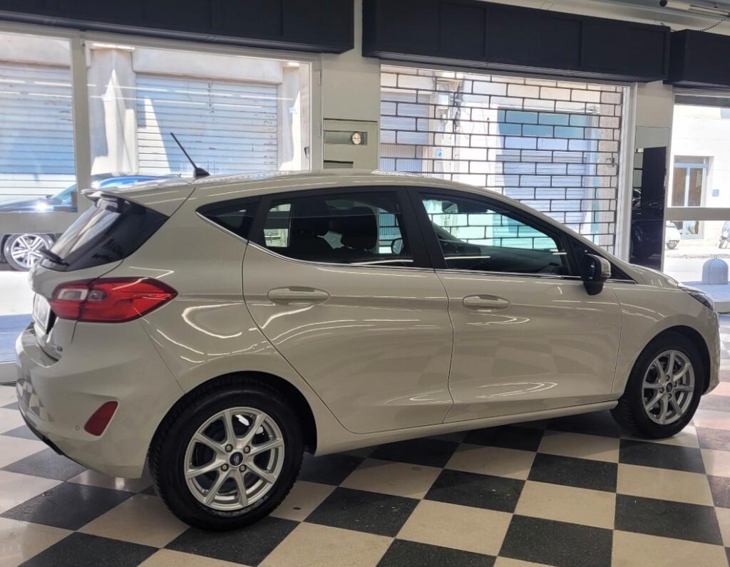 Ford Fiesta 1.0 Ecoboost Hybrid 125 CV 5 porte Titanium