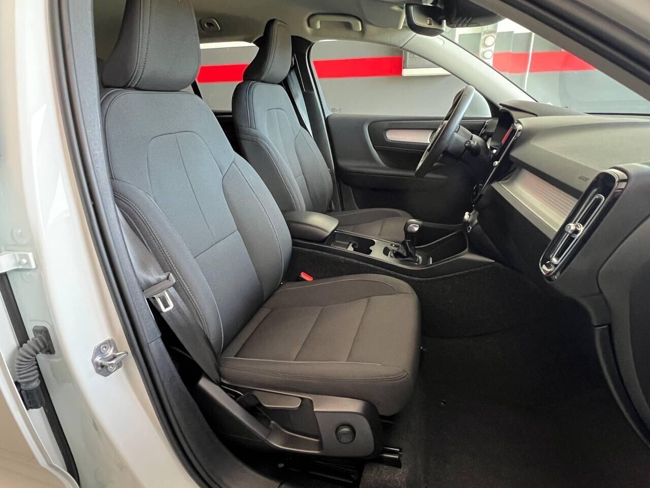 Volvo XC40 T2 Momentum Core