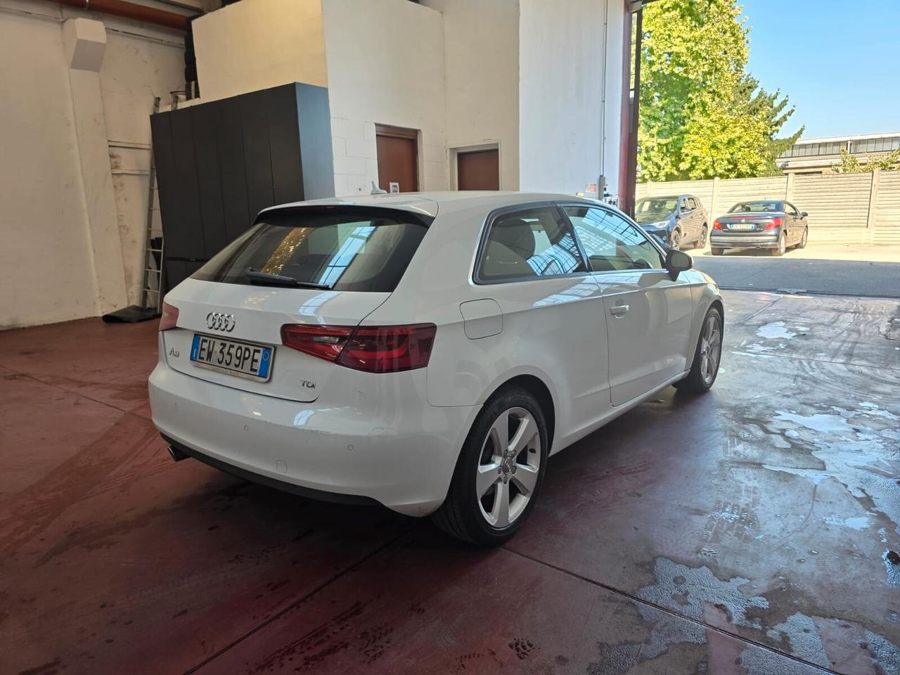 Audi A3 1.6 TDI clean diesel Ambition