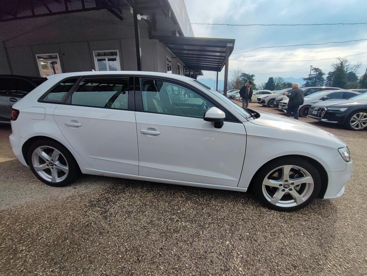 Audi A3 SPB 1.6 TDI 116 CV Sport
