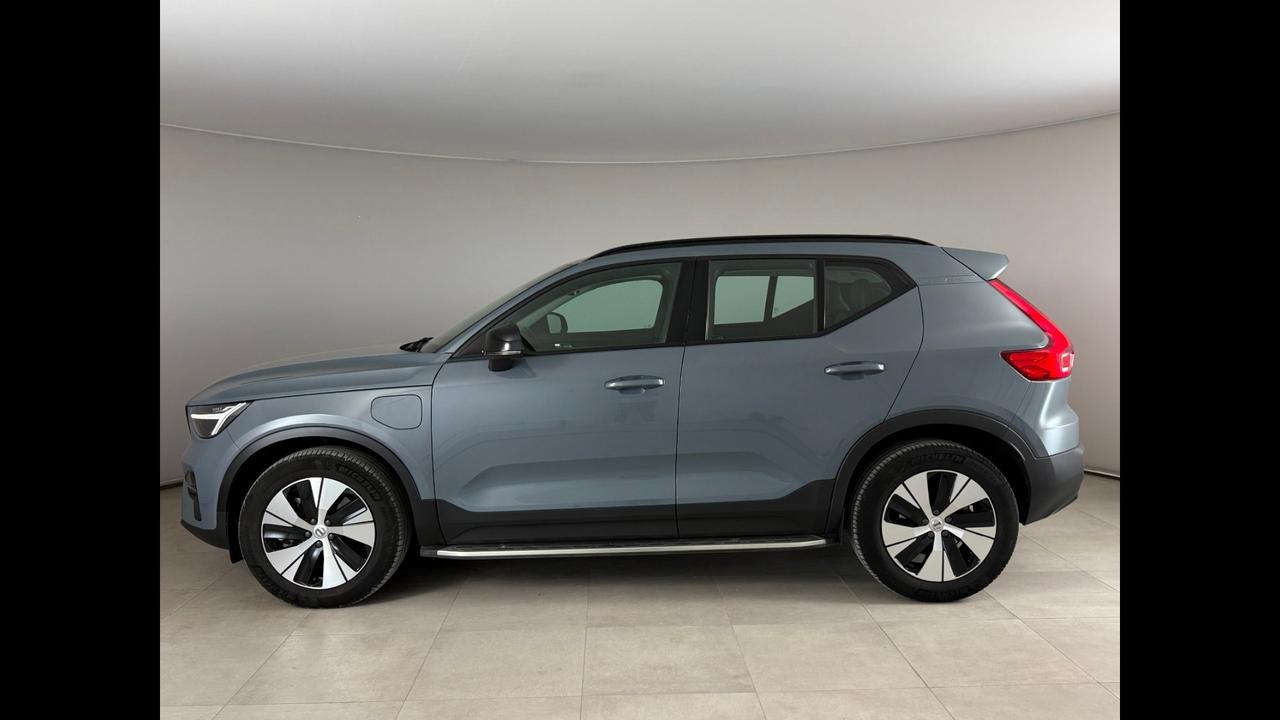 VOLVO XC40 2023 - XC40 1.5 t4 recharge phev Plus Dark auto
