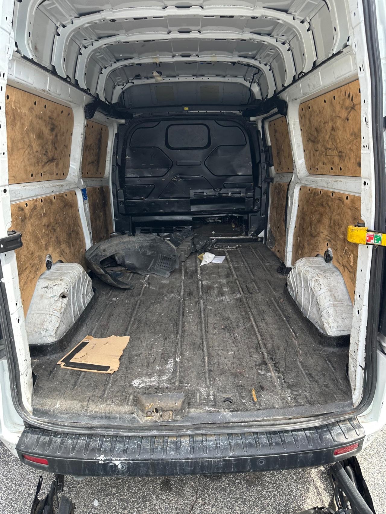 Ford Transit 2.0 Diesel Euro 6d (non marciante) 2023