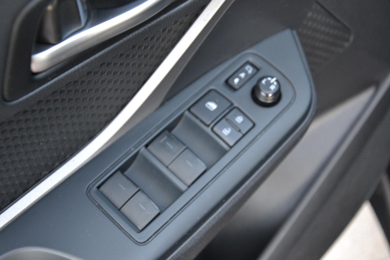Toyota C-HR 1.8 HYBRID BUSINESS **PREZZO VERO**UNIPRO'**