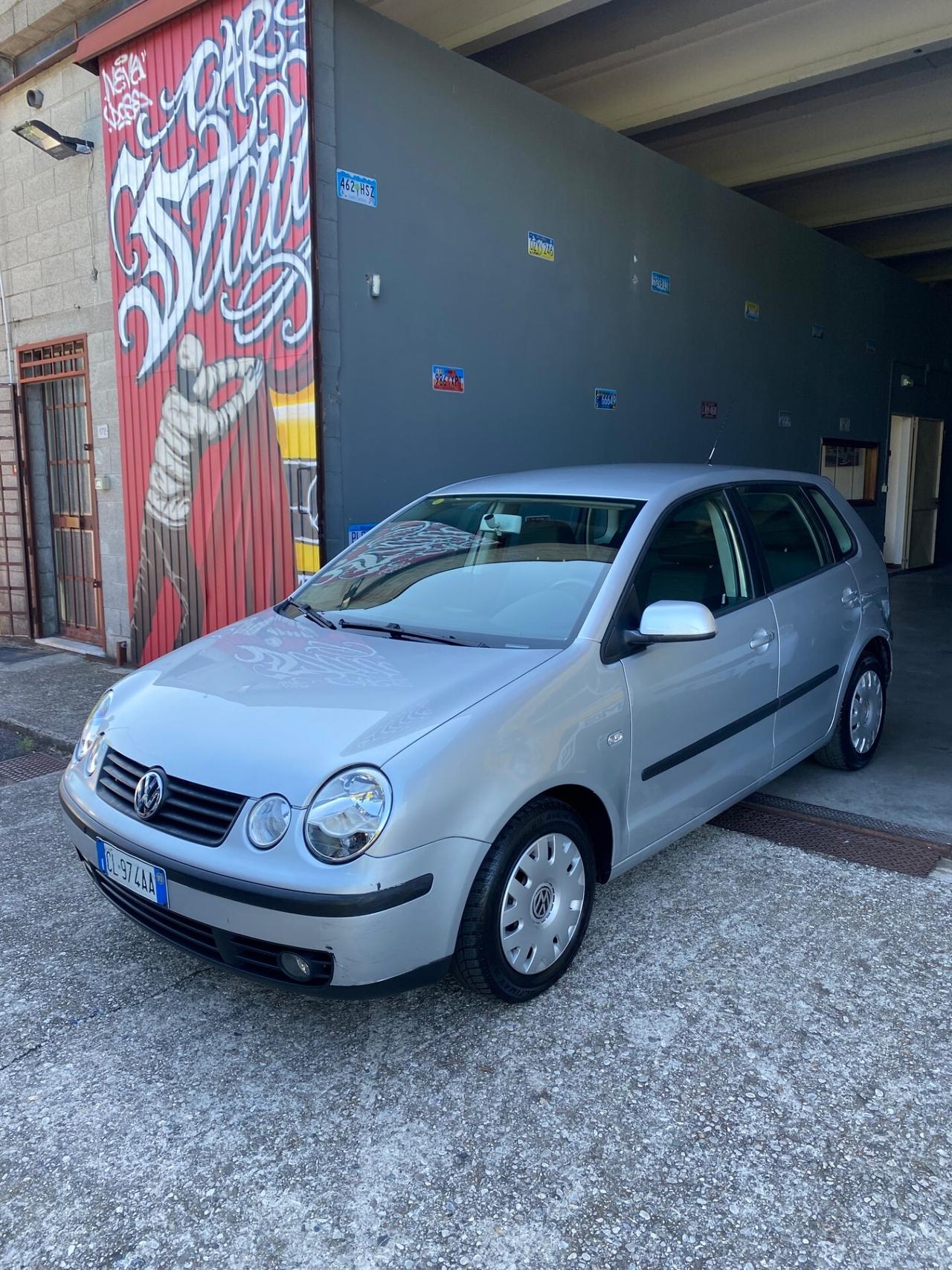 Volkswagen Polo 1.2 5p. Neop 90.000km