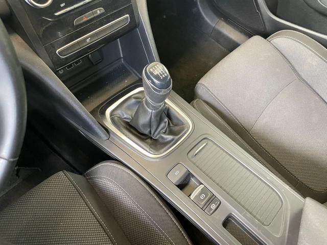 RENAULT Megane SPORTER BLUE DCI 115CV EQUILIBRE