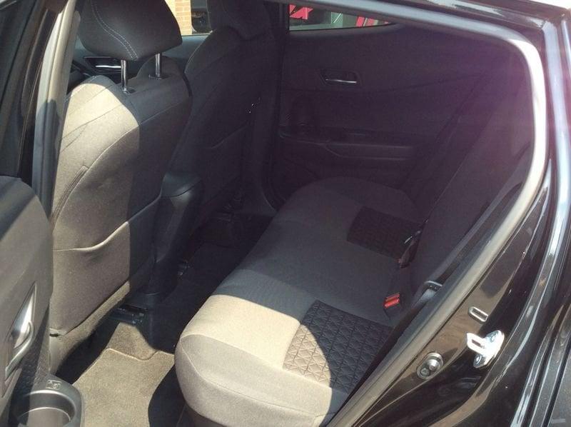 Toyota C-HR 2.0 Hybrid E-CVT Comfort