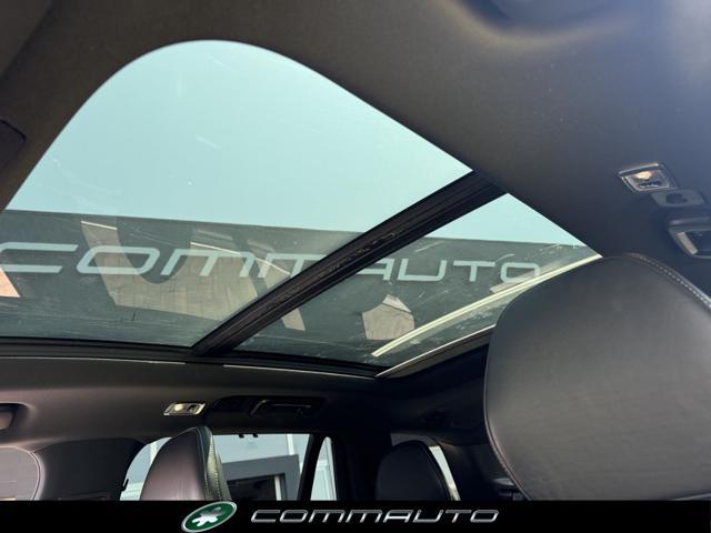 VOLVO XC90 D5 AWD Geartronic R-design