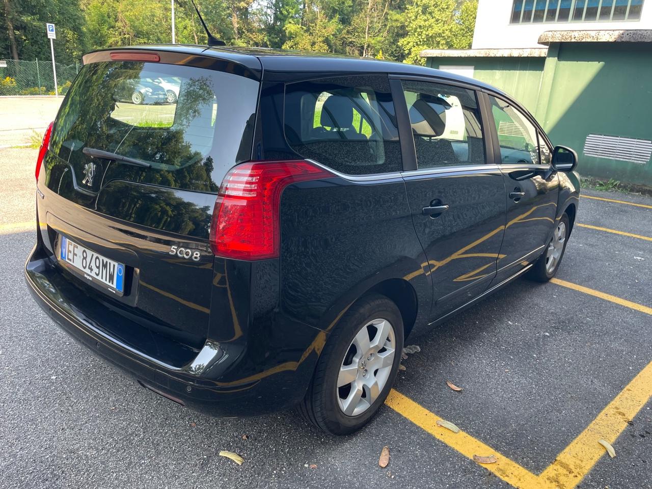 Peugeot 5008 1.6 VTi 120CV*7 posti*Neopatentati*