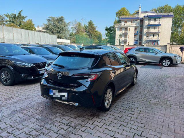 TOYOTA Corolla 1.8 Hybrid Active