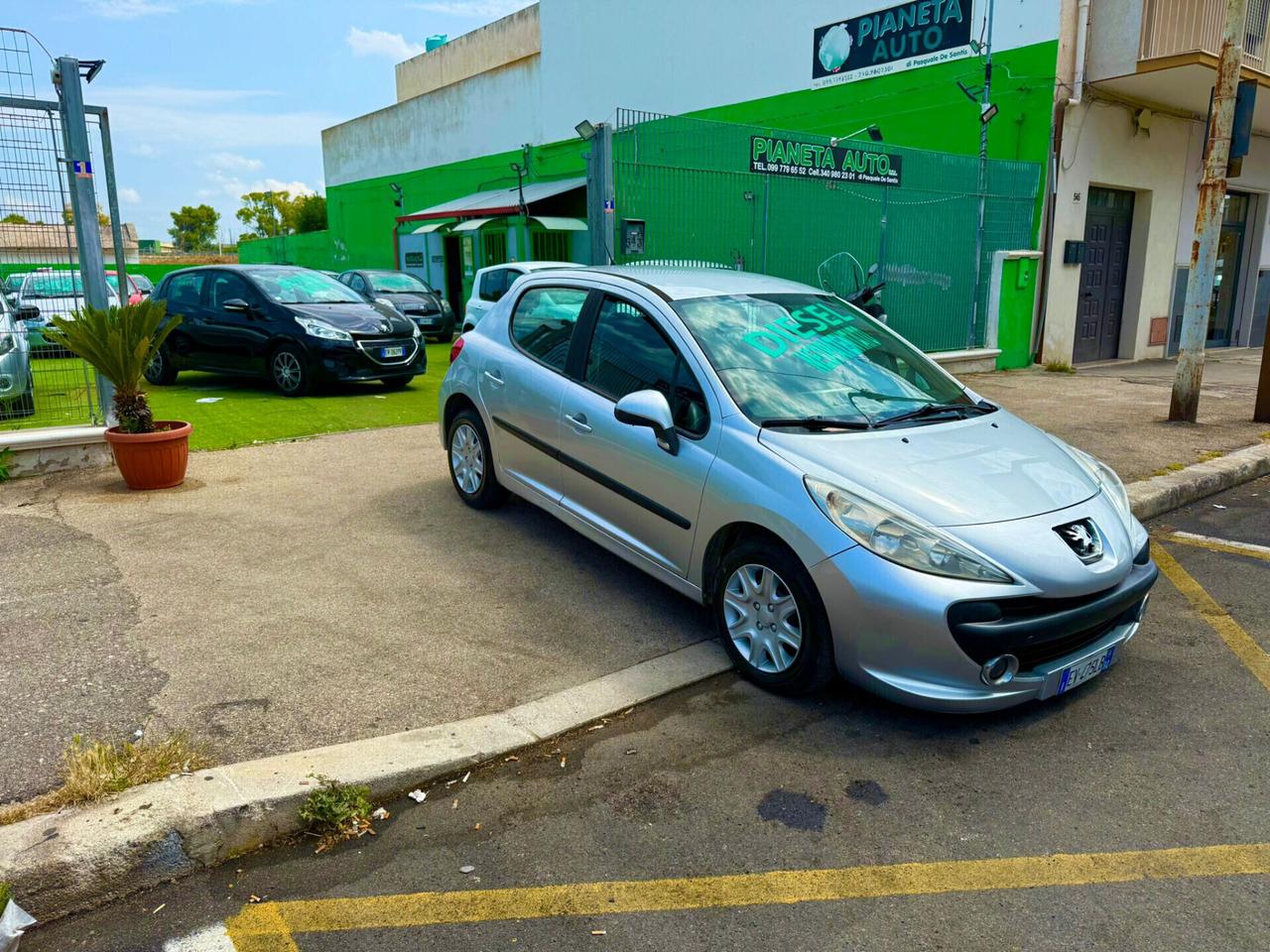 Peugeot 207 Plus 1.4 HDi 70CV 5 porte