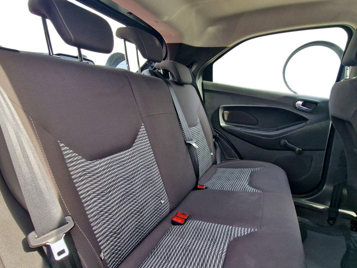 FORD KA + 1.2 ULTIMATE