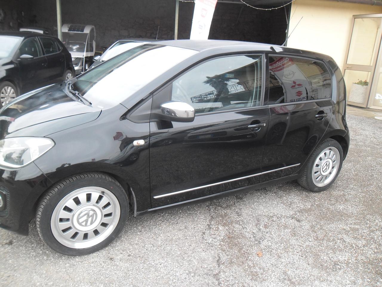 Volkswagen up! 1.0 75 CV 5p. high up!