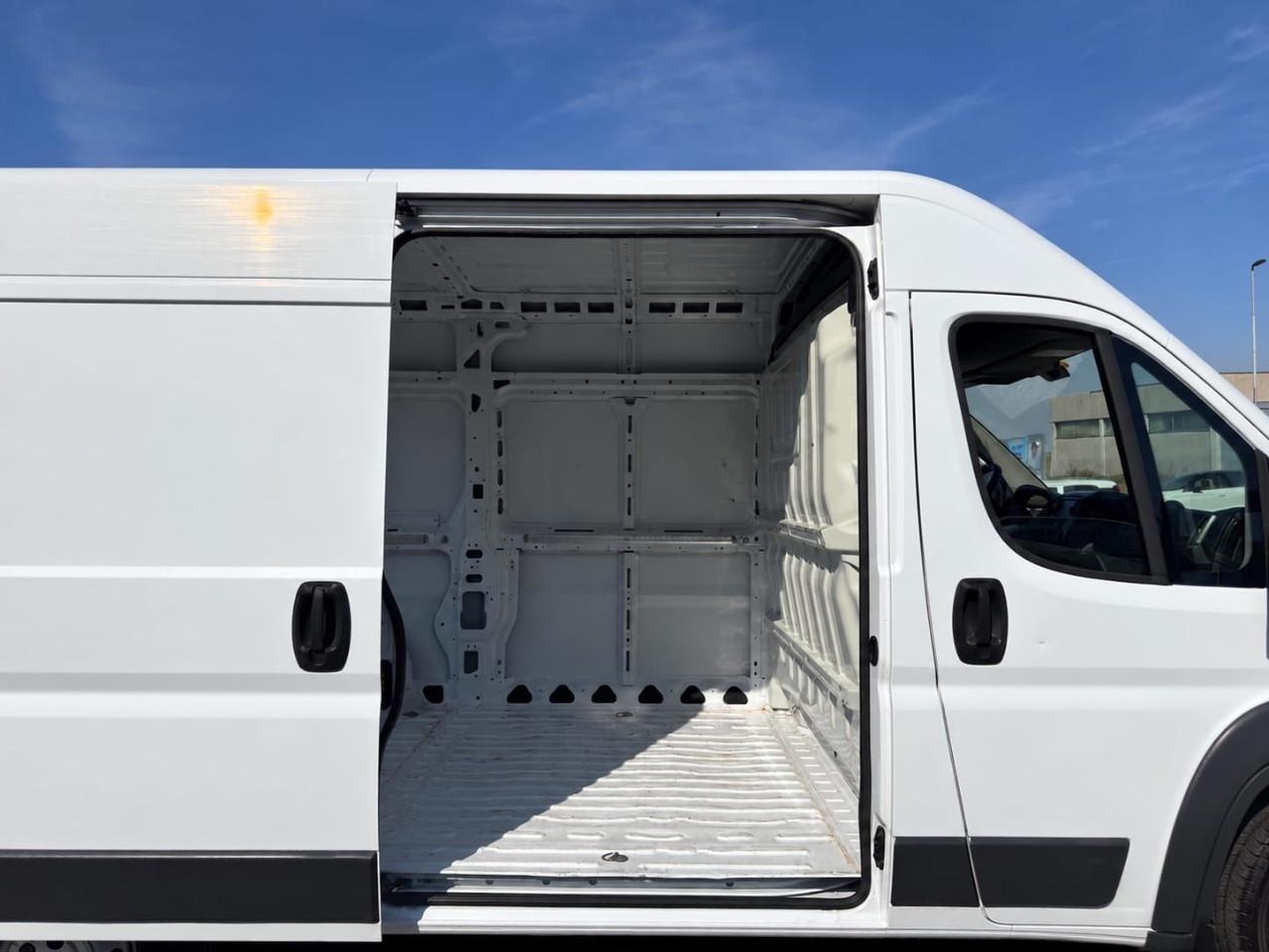 Fiat Ducato 35 MAXI L2H2 2.3 MJT 180 CV E6B-L2H2-PM-TM-SENSORI-POCHISSIMI CHILOMETRI CERTIFICATI-