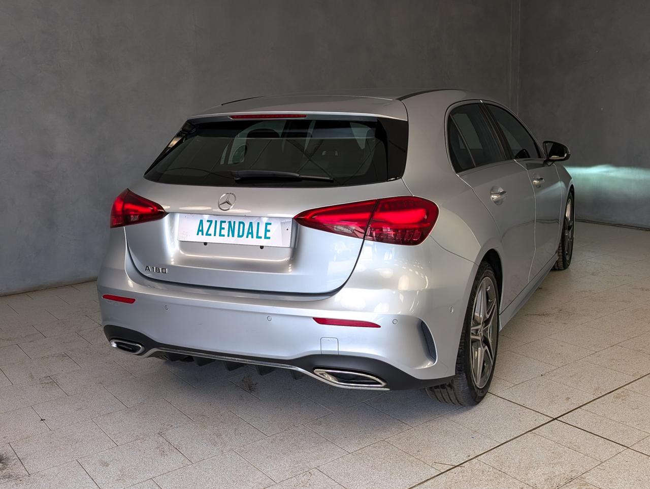 Mercedes-Benz classe a - w177 a 180 premium amg line auto 180 Automatic Premium AMG Line