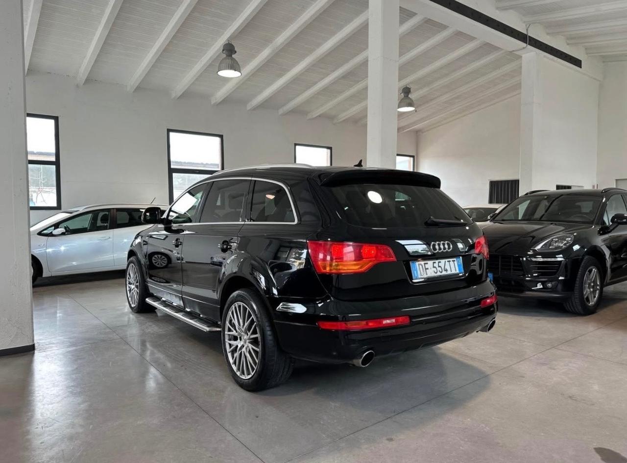 Audi Q7 3.0 V6 TDI 233CV quattro tiptronic Advanced Plus