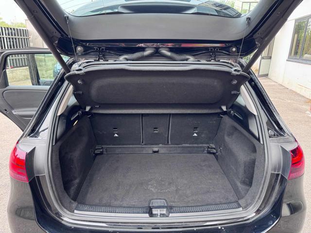 MERCEDES-BENZ B 180 d Automatic AMG Line Premium