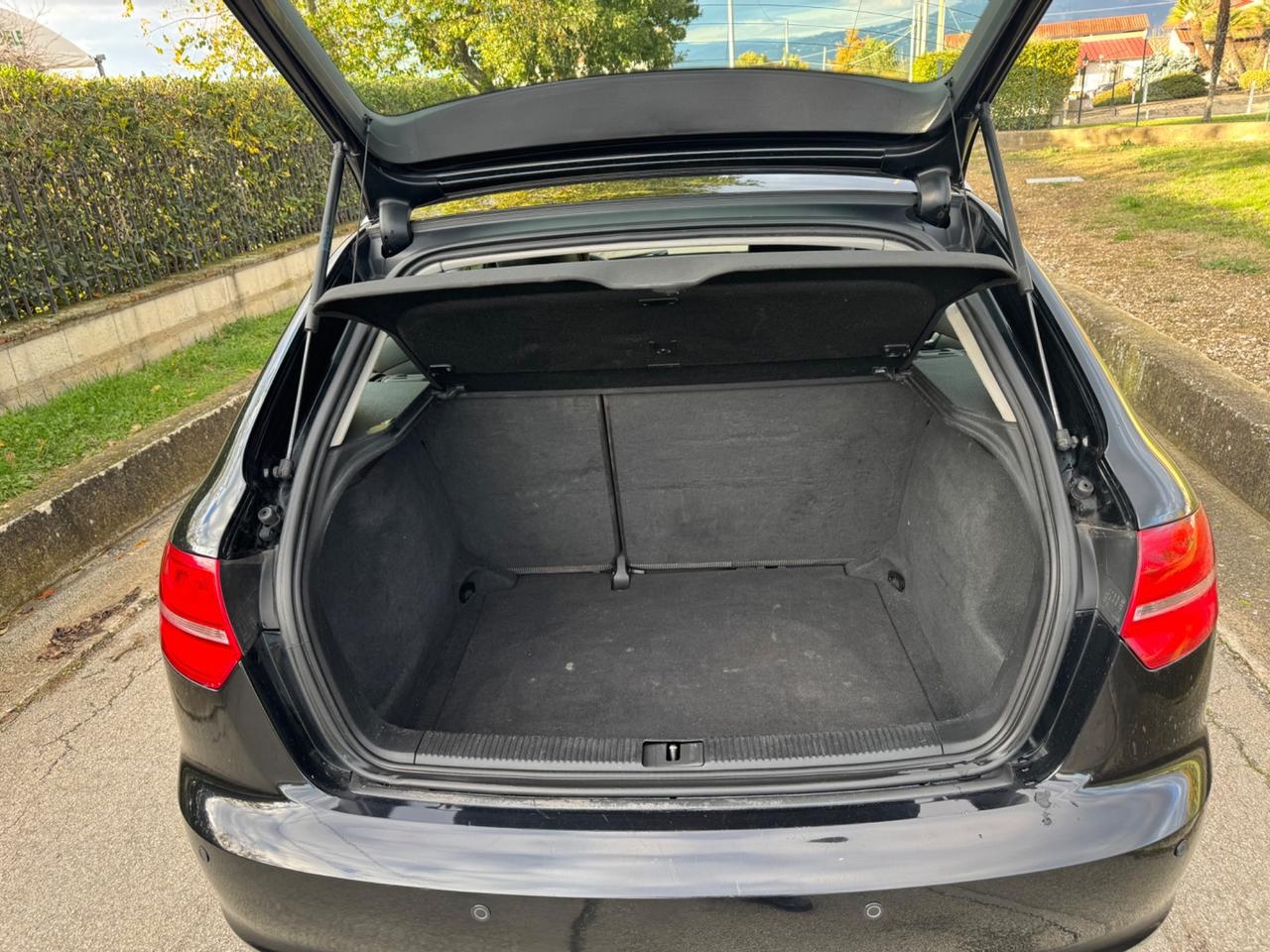 Audi A3 SPB 1.6 TDI 105 CV CR Ambition