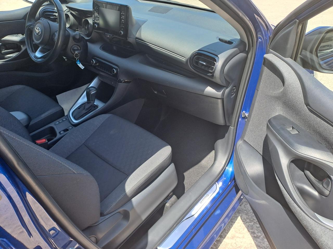 Toyota Yaris 1.5 Hybrid 5 porte Trend